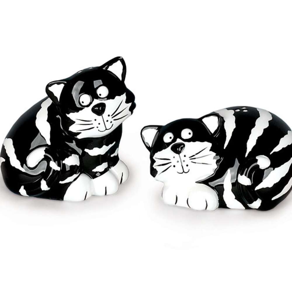 Ceramic Kitty Cat Salt and Pepper Shakers